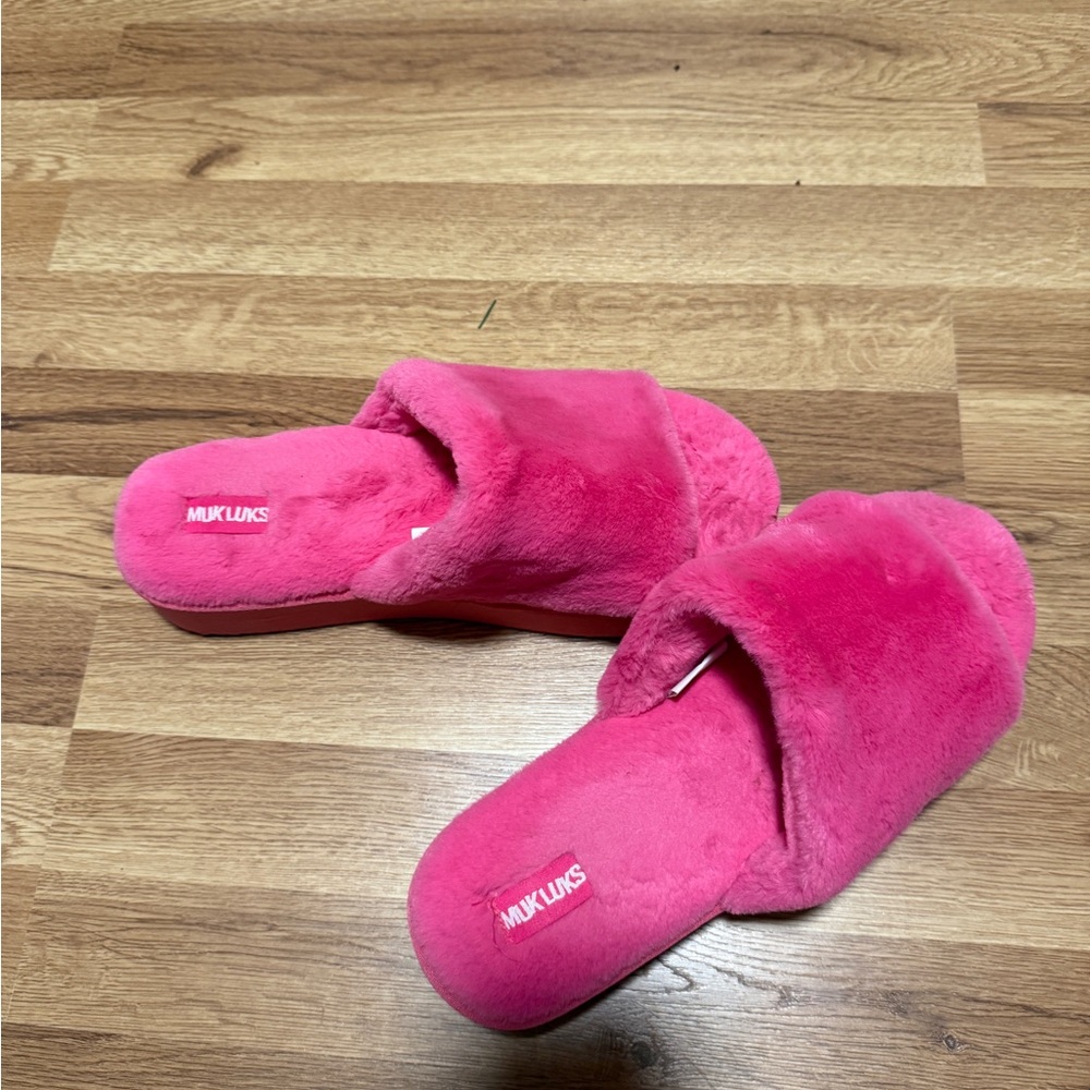 Muk Luks Women's Vibrant Pink Plush Slippers - Picture 2 of 4